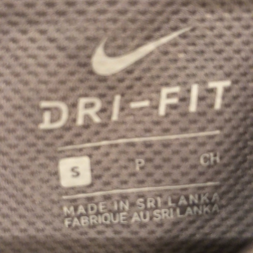 Nike Workout Tank - Picture 3 of 4